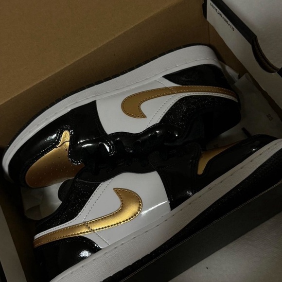 Nike Black and Gold Women's Sneakers - Picture 1 of 2